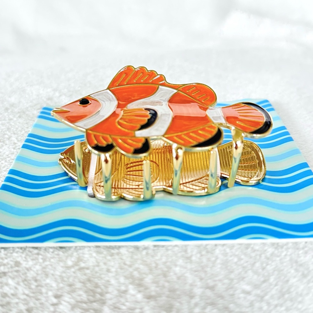 Piper K Clownfish Hair Claw Clip - Picture 3 of 5